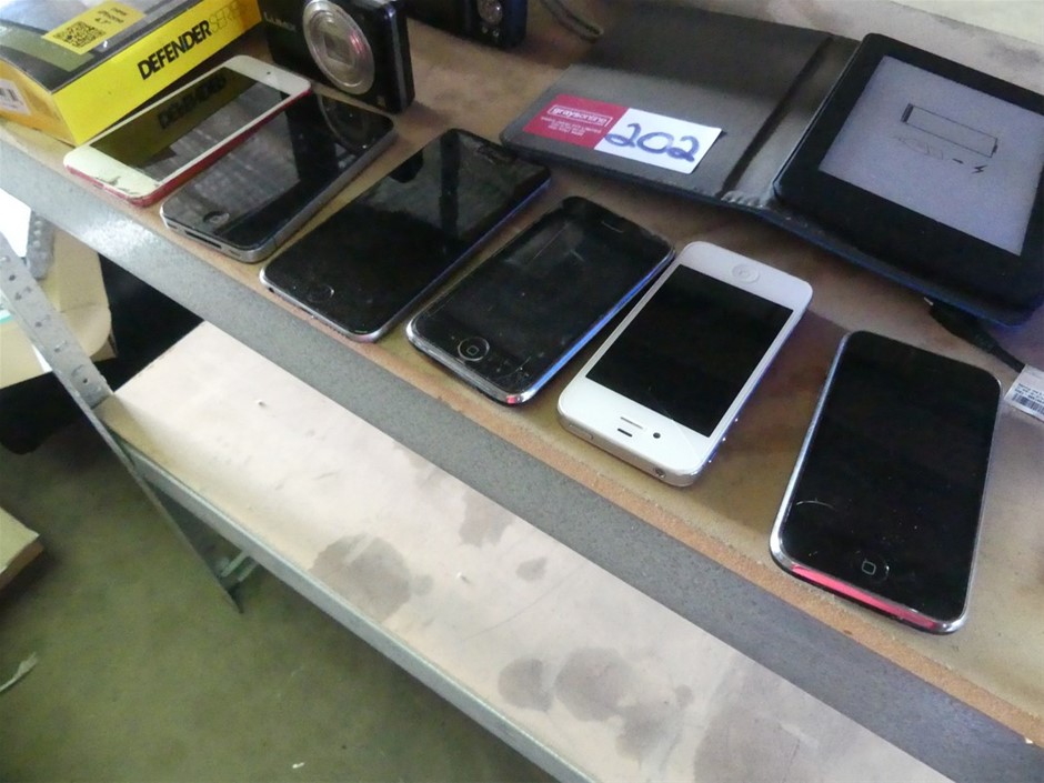 Rhodium Plated 7 Ring Lucky Charm Necklace