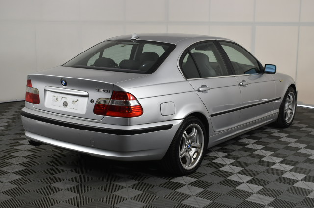 925 Sterling Silver Pendant Feat. 80+ Swarovski - FITS PANDORA BRACELET