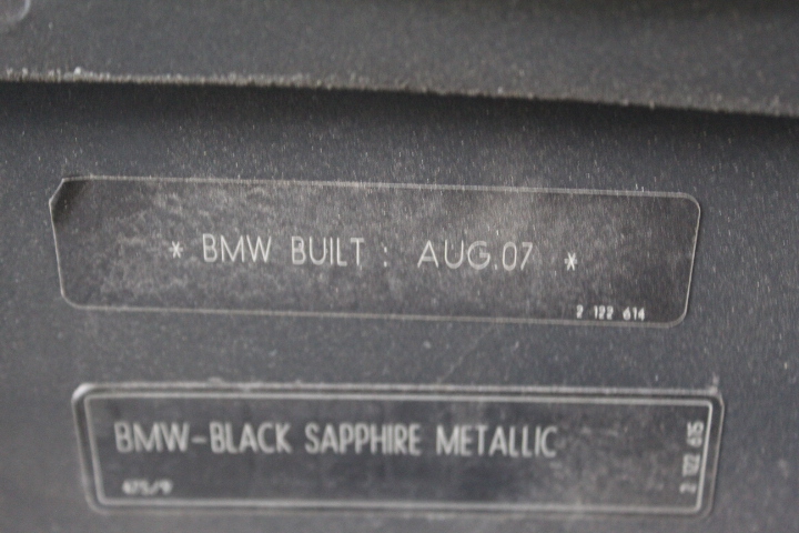 Classic Rhodium Plated Filigree Heart Locket