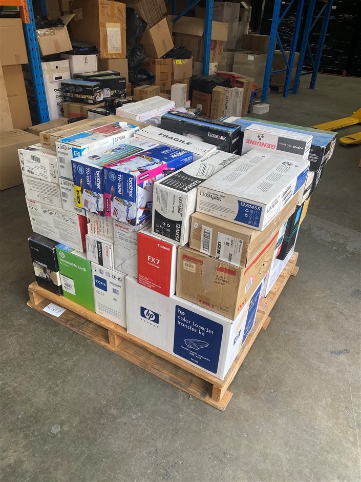 STEP2 Double Cascading Rapids Water Table NB: Minor use, damaged packaging,