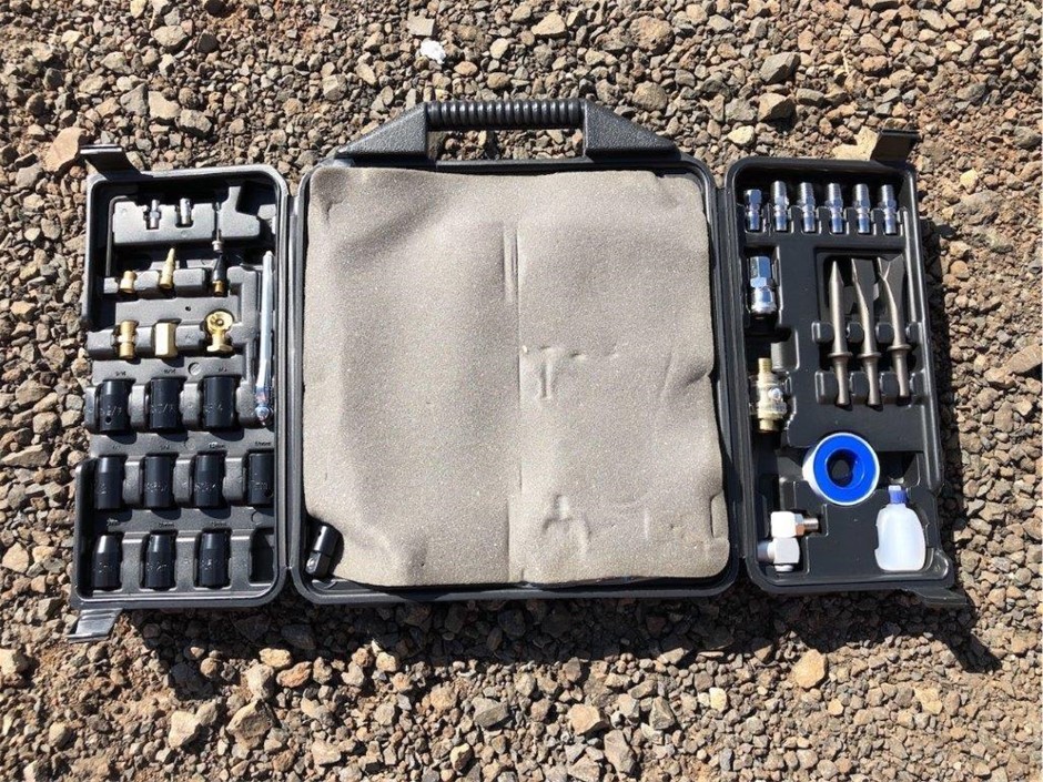 LOGTIECH Zone 300 Wireless Bluetooth Headset with Noise-Canceling Microphon