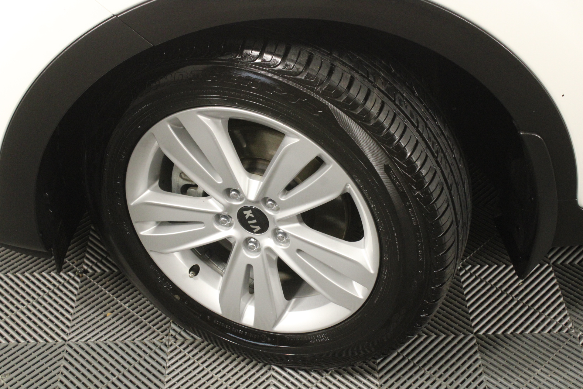 9K YELLOW GOLD 0.02ct HI SI DIAMOND DISC NECKLACE 40-45cm