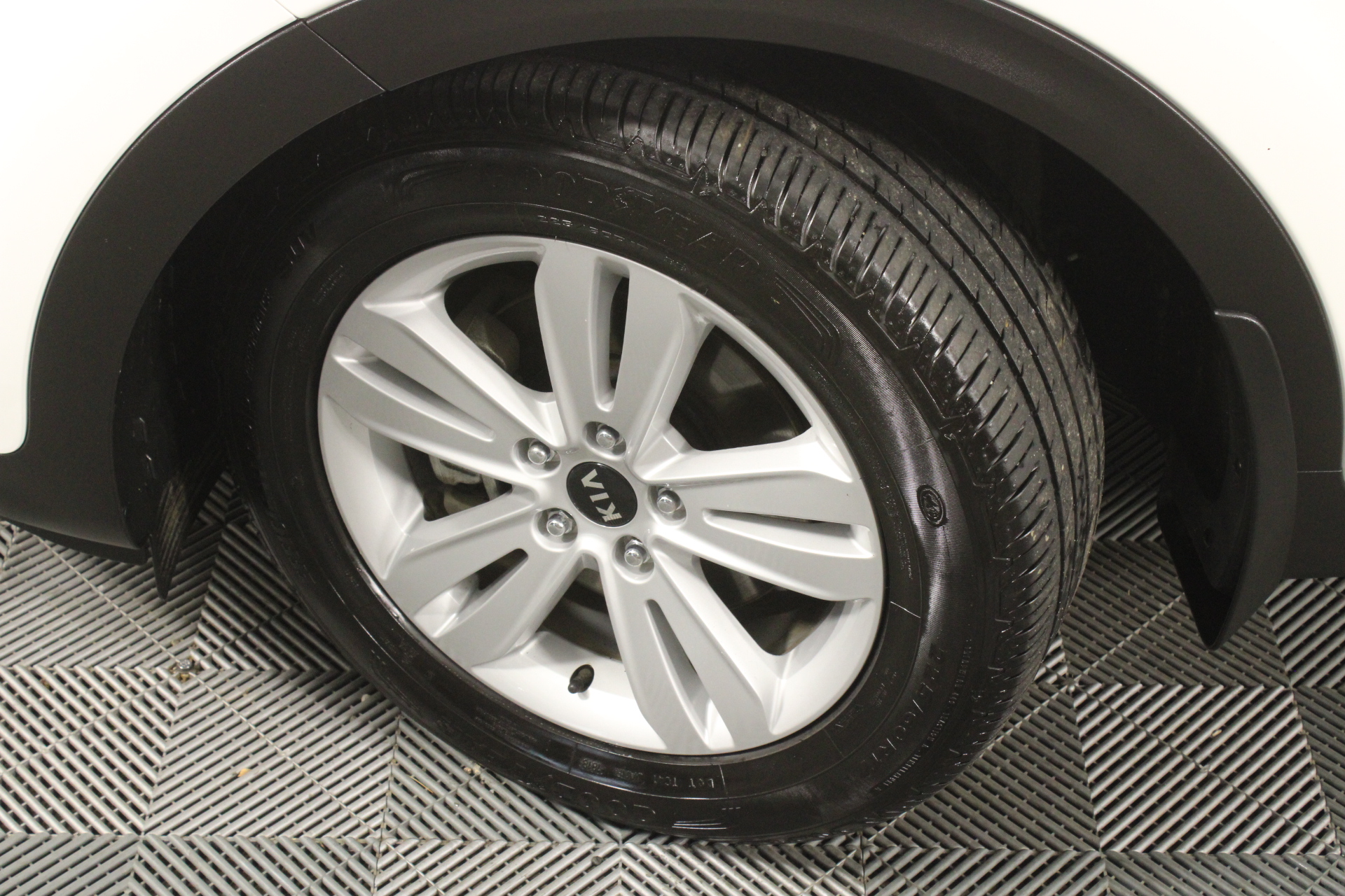 9K WHITE GOLD 'H' 0.09 HI I1 DIAMOND NECKLACE 40+5cm