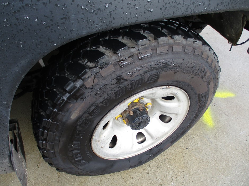 9K Yellow Gold 0.09ct HI SI DIAMOND FLOWER RING