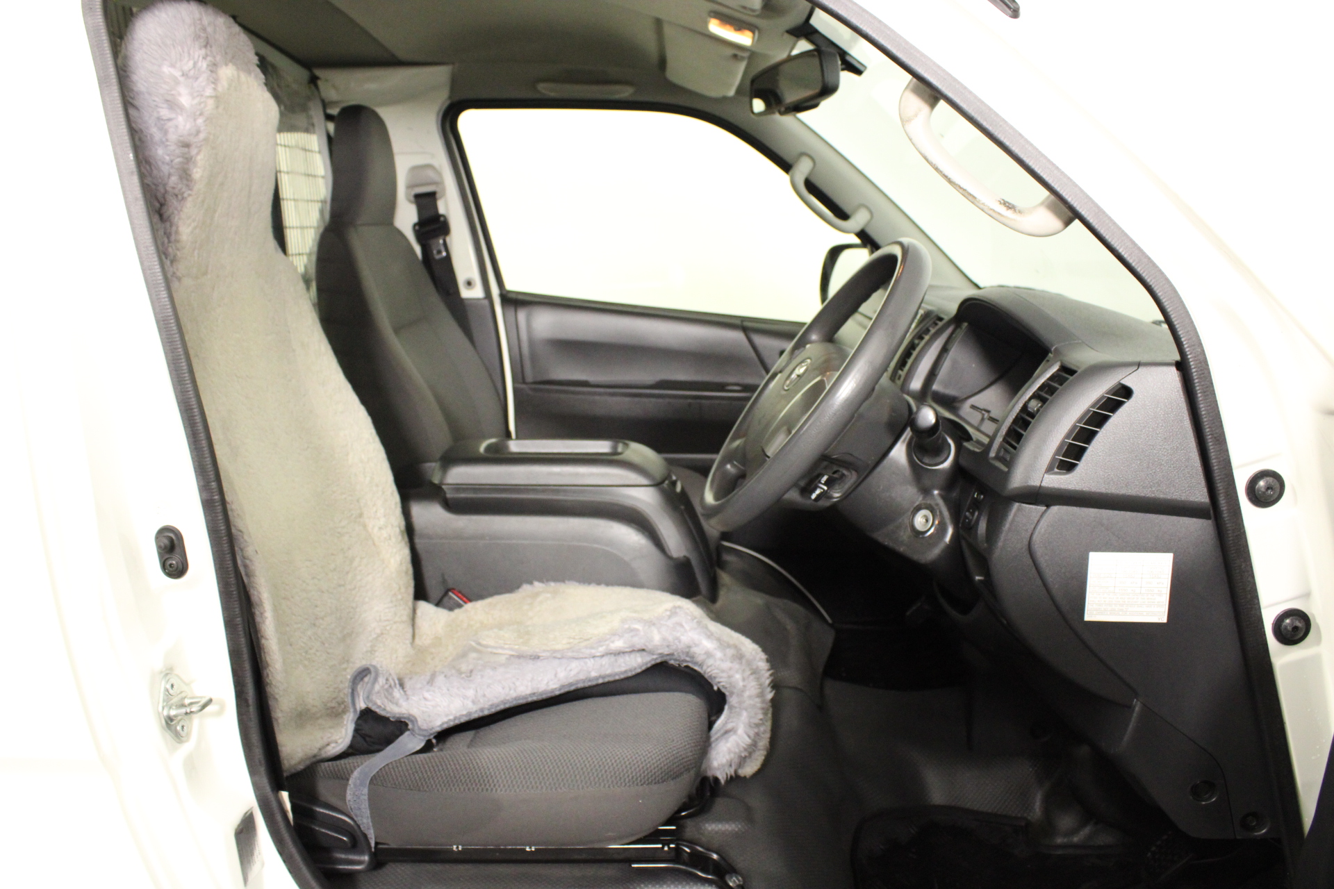 9K Yellow Gold &amp; WHITE GOLD FINE HUGGIE EARRINGS 16mm