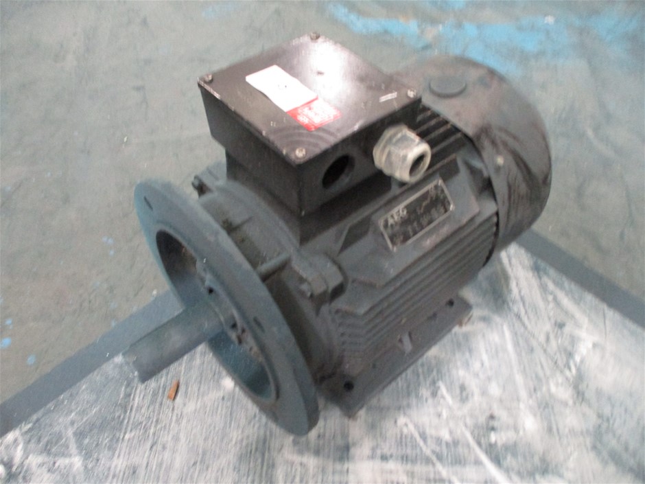 9K Yellow Gold FACETED AMETHYST RING