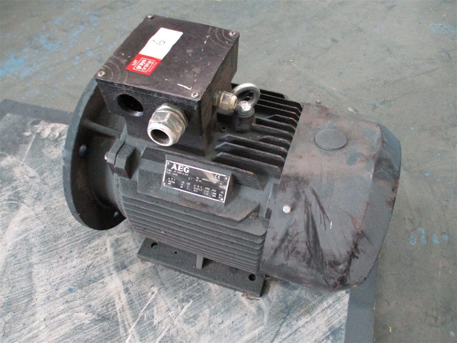 9K Yellow Gold FACETED AMETHYST RING