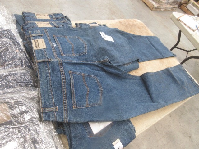 OPTIMUM NUTRITION Gold Standard 100% Whey Protein Powder, Mocha Cappuccino