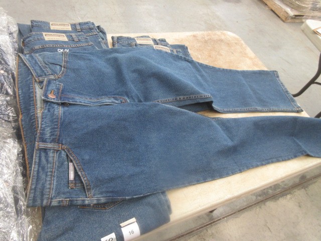 OPTIMUM NUTRITION Gold Standard 100% Whey Protein Powder, Mocha Cappuccino