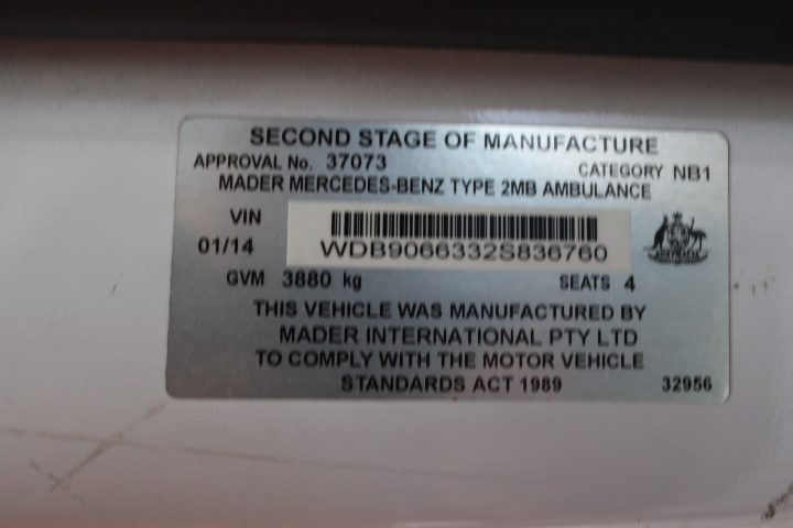 3 x Men's Tees, Size S, Incl: NAUTICA & COPPER&OAK, White. NB: 1x has a min