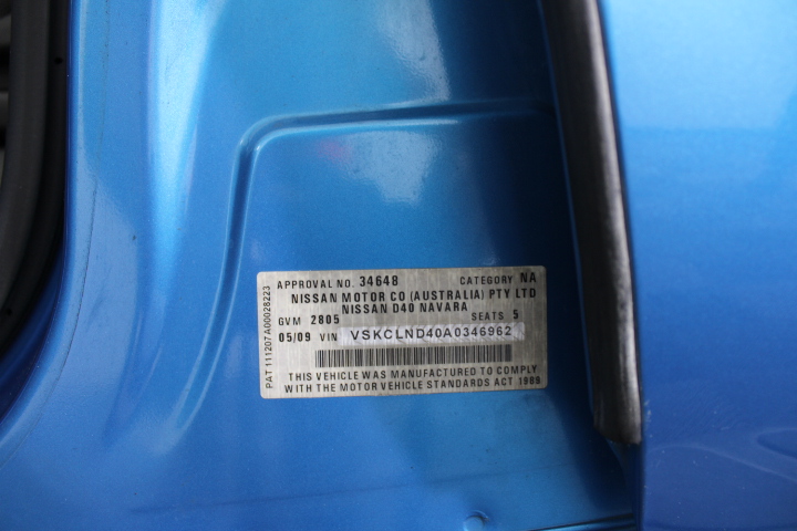 New "Ned Kelly #1" 1/10th oz HGE 999 Gold Australiana Coin In Wood Display