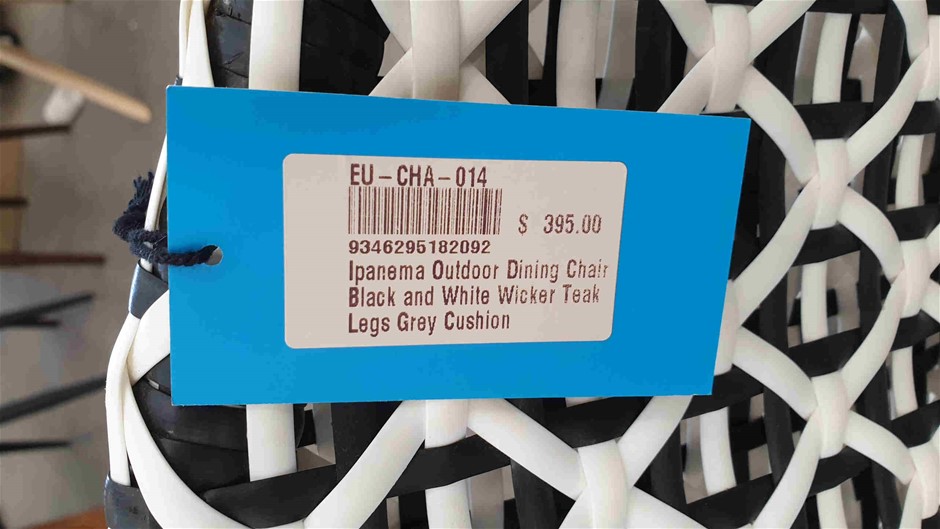 Classic Rhodium Plated Filigree Heart Locket