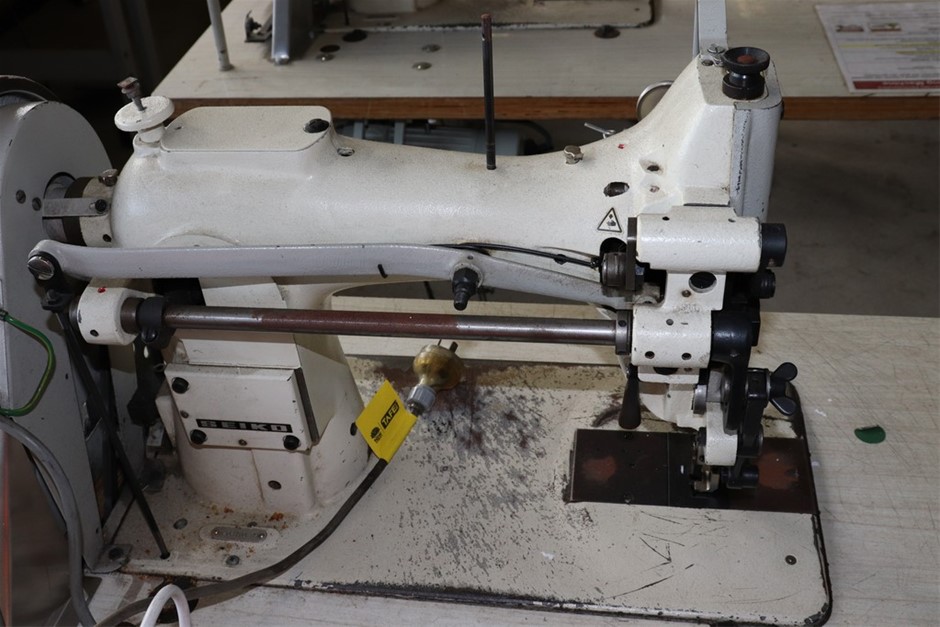 Designer Love Heart Bangle in Silver