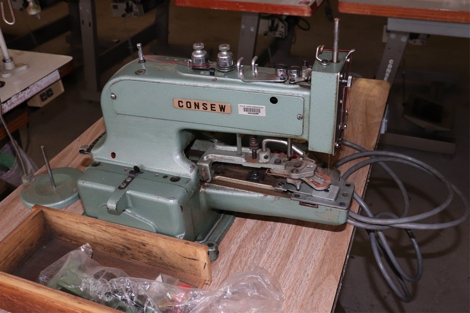 Designer Stainless Steel Eternity Circle Necklace in Silver