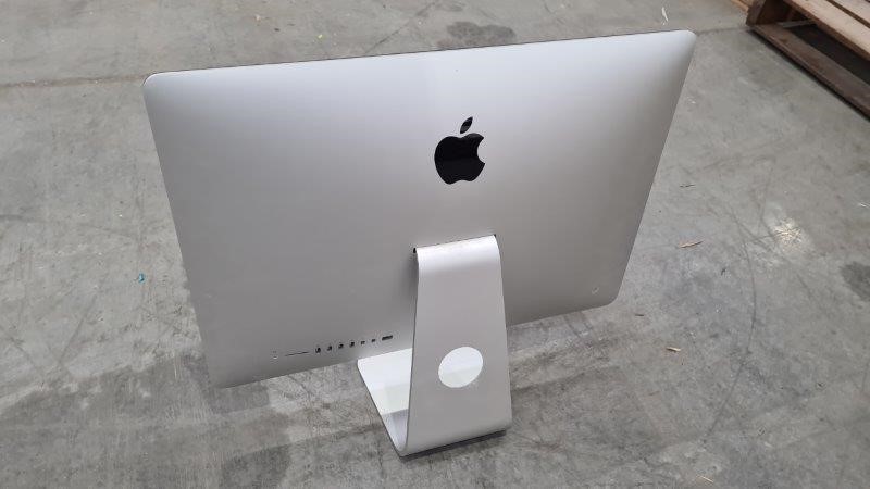 De Bortoli `The Accomplice` Chardonnay (12x 750mL), NSW.