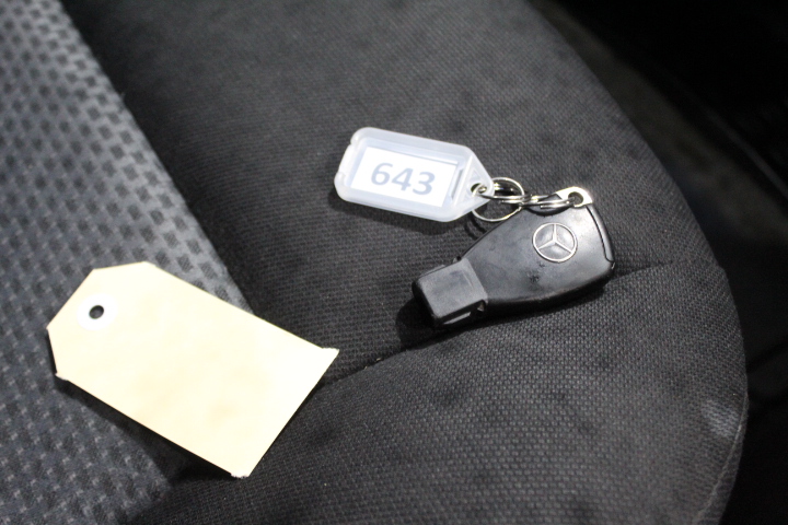 Roberts Estate Shiraz 2023 (12x 750mL) SEA