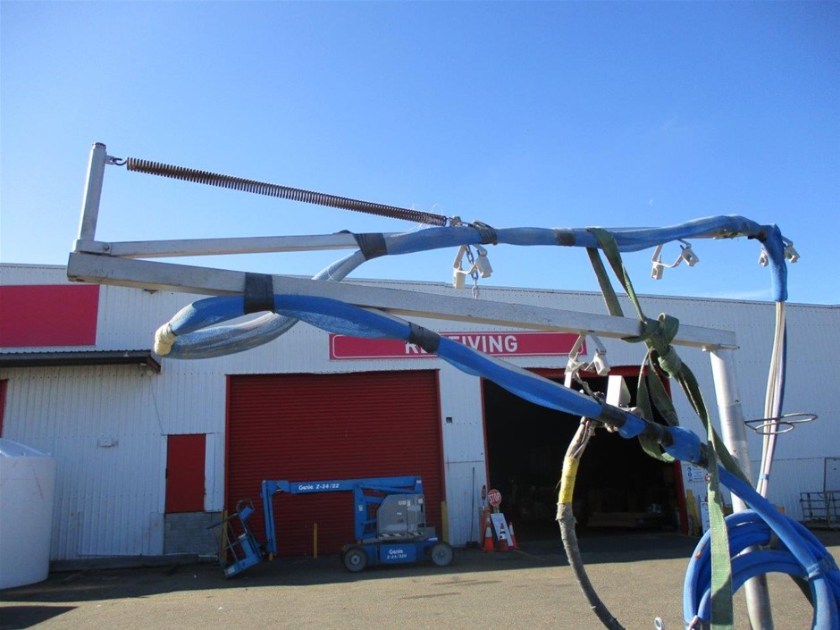 2 Pcs Red Onyx Gemstone