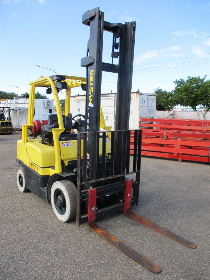 HP 14-bw072AU Laptop A4 9210 4GBRAM/160GB