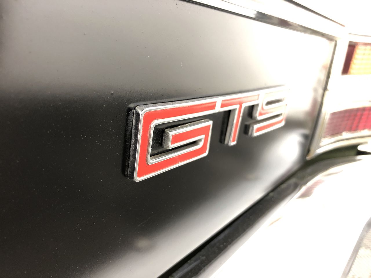 Set of 6 Danger Series 1g 999.0 Pure Silver Coins (6 Grams Approx) C.O.A