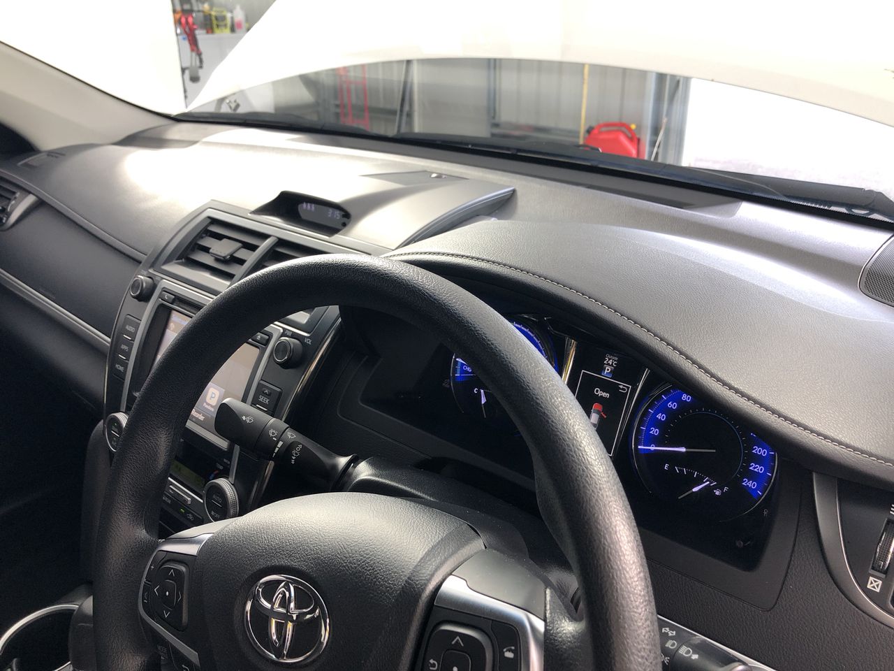 1966 Australia silver 50 cents in box UNC x 2 & 1 Gram Germania Silver bar