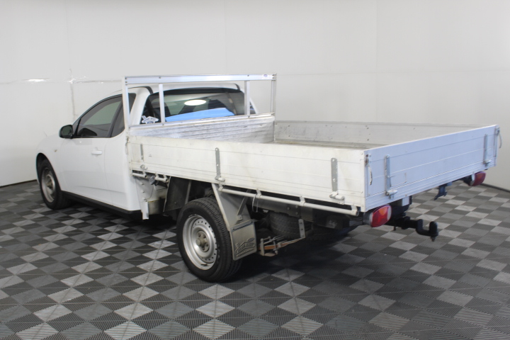 9K WHITE GOLD 0.10ct F VS LAB DIAMOND 3 STONE RING