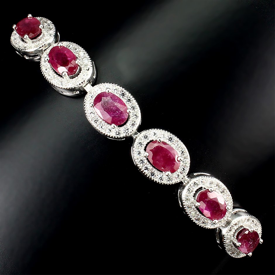 9K YELLOW GOLD 0.75ct F VS LAB DIAMOND FLOWER CLUSTER PENDANT