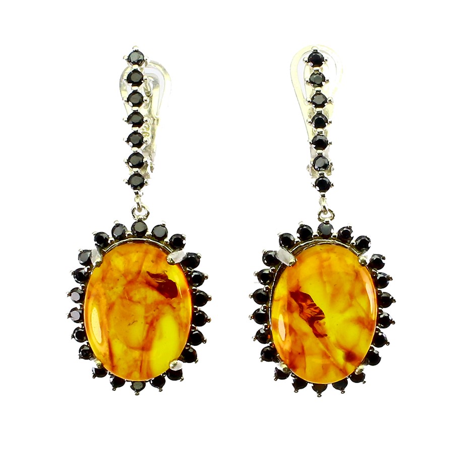 9K WHITE GOLD 1.00ct F VS LAB DIAMOND CLAW SET BAND