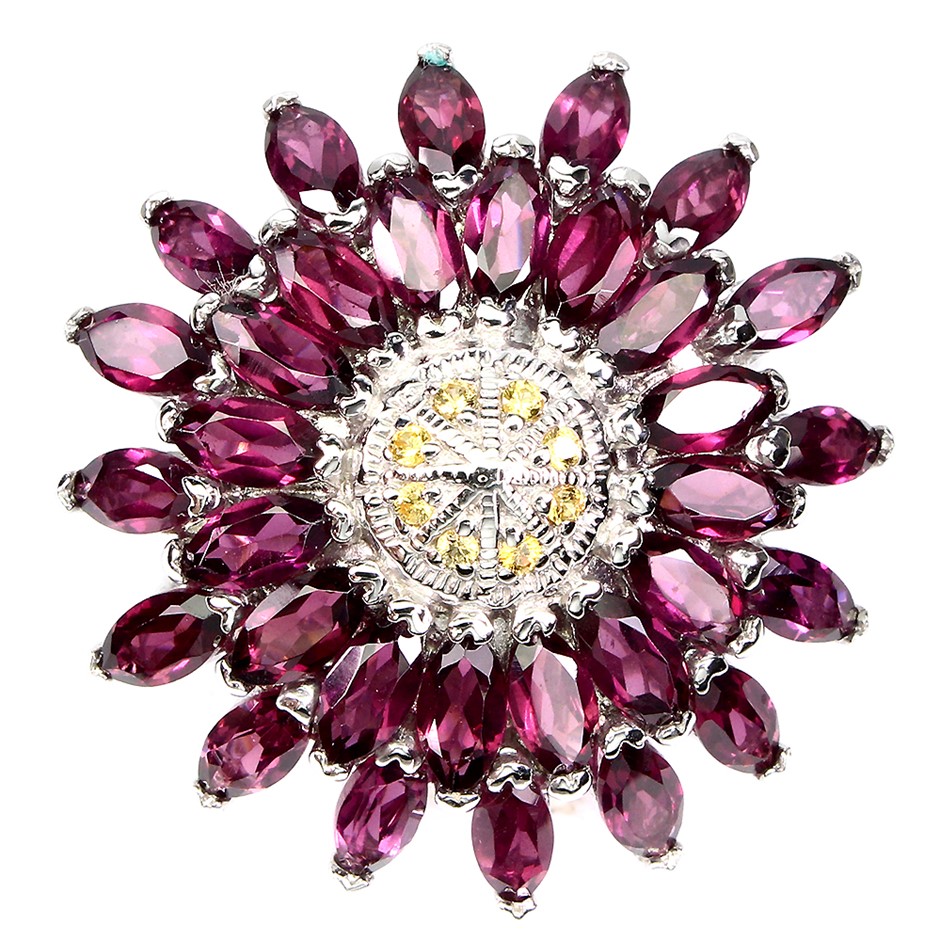 9K YELLOW GOLD 0.75ct F VS LAB DIAMOND FLOWER CLUSTER RING