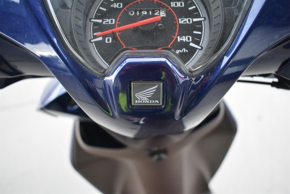 9K WHITE GOLD 0.50ct F VS LAB DIAMOND CHANNEL SET BAND