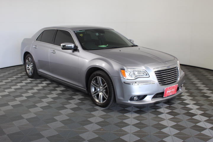 Vintage Enameled Easter Egg Diamante Jewelry Organizer Trinket Box Décor