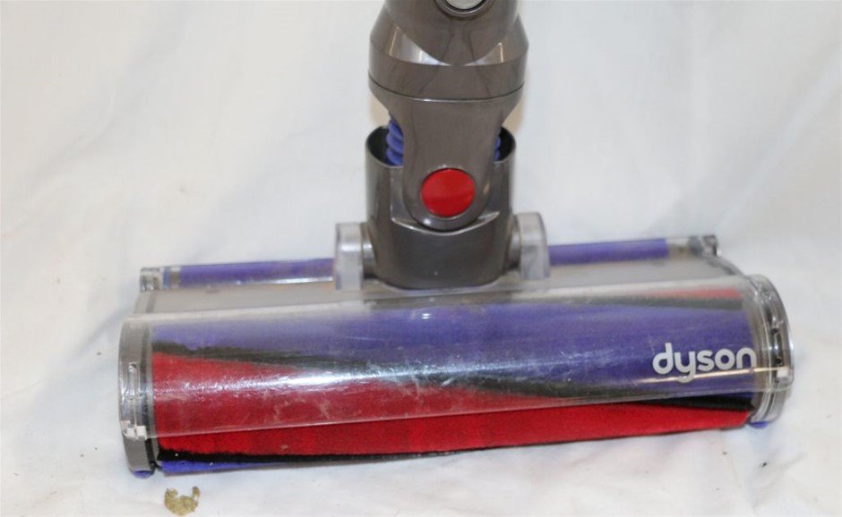 Roederer Vintage Brut Deluxe 2015 (1x 1.5L), France.