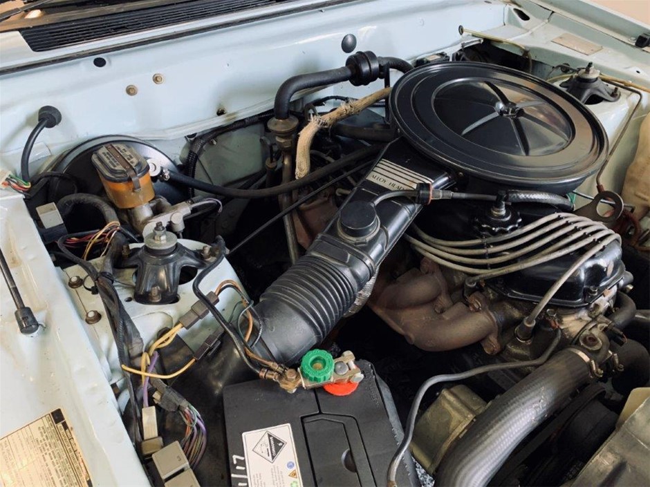 By The Vineyard Mixed Pack Pinot Grigio & Chardonnay (12x 750mL). SEA.