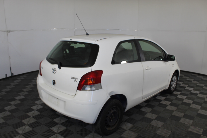 1200 Thread Count Egyptian Cotton Flat Sheet| White Stripe | Queen