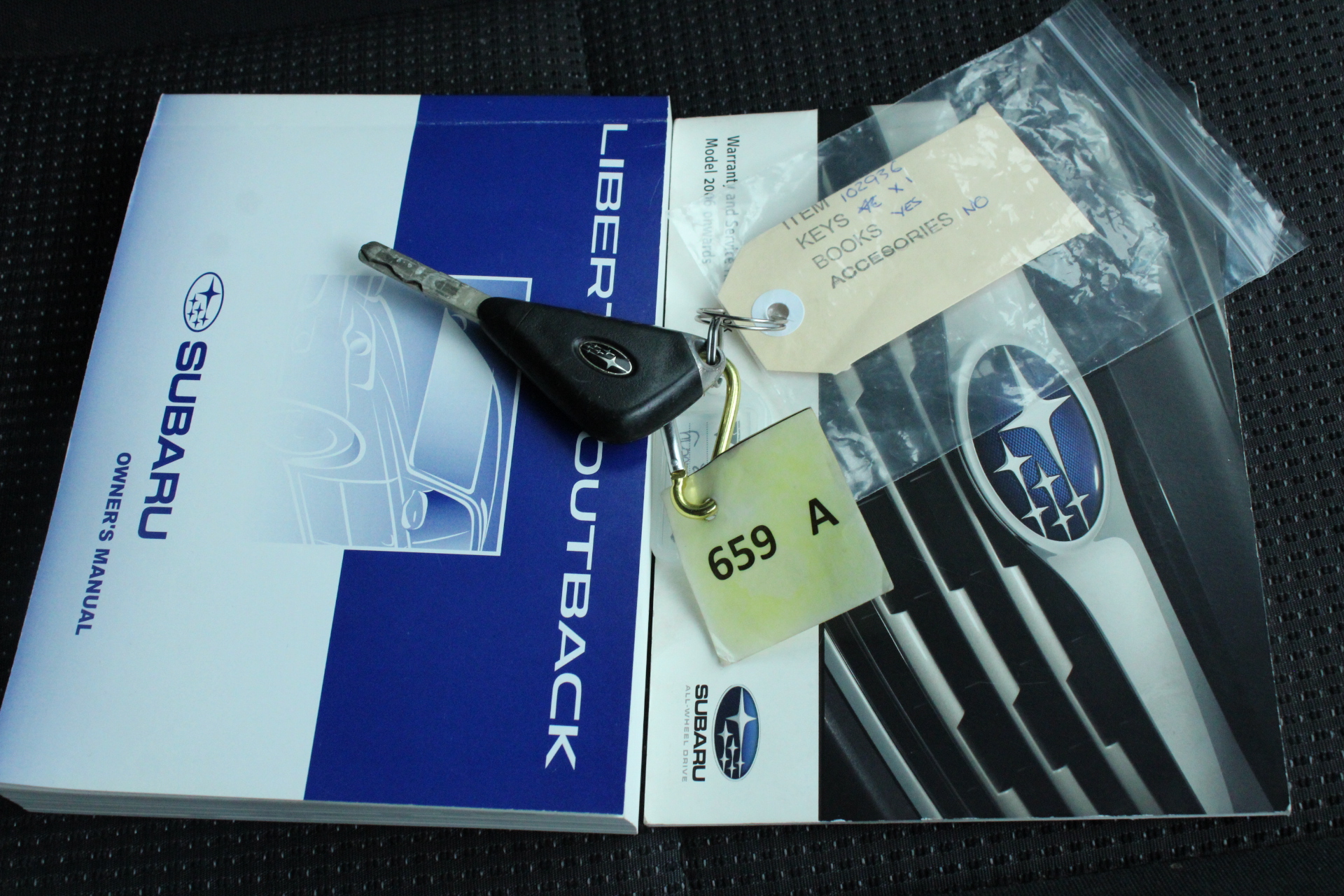 Quantity of 1 26.5-25 Earthmoving Tyre(Unused)