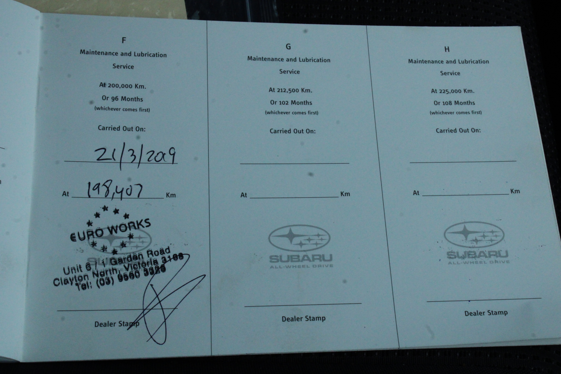 Quantity of 2 17.5-25 Earthmoving Tyres (Unused)