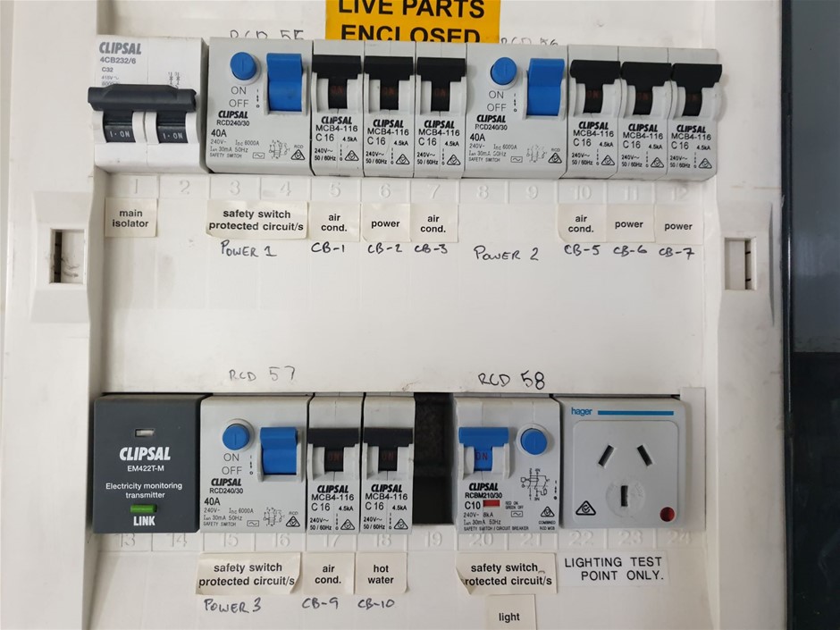 Large Quantity of Treaded Rod and Nuts - 3M x 15mm