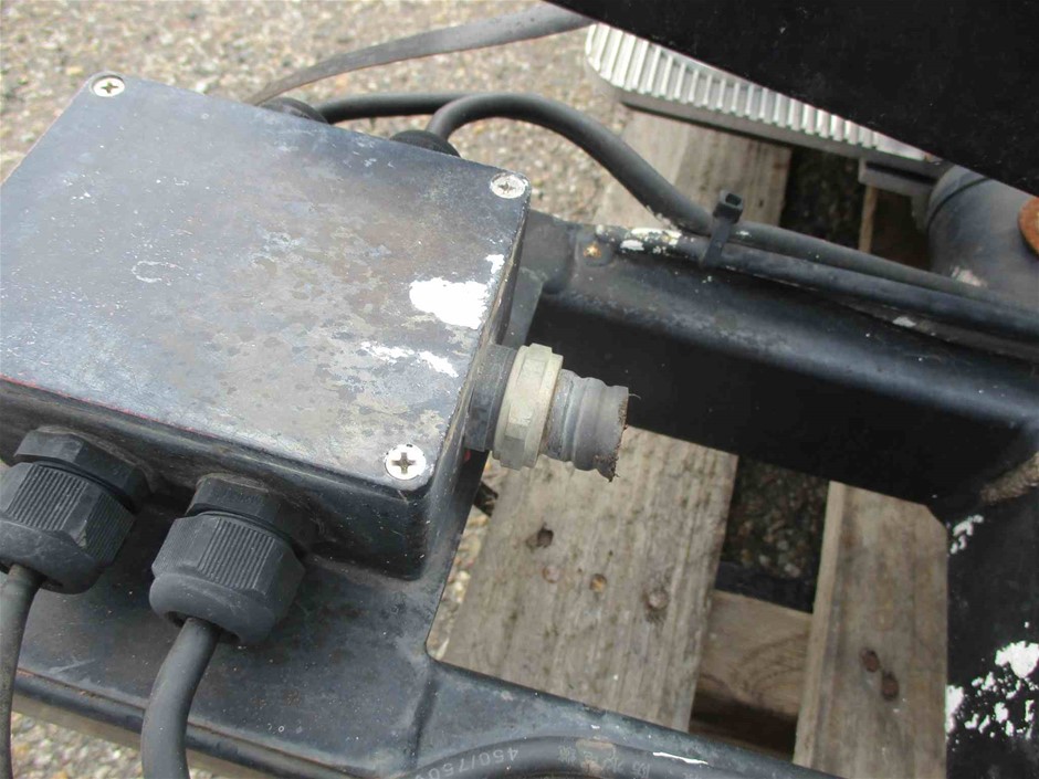 Howlin Gale Wines Category 5 Cabernet Sauvignon 2017 (6x 750mL) SA