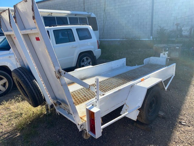 18k White Gold Filled, Blue Face Iced Out Diamond Quartz Wrist Watch