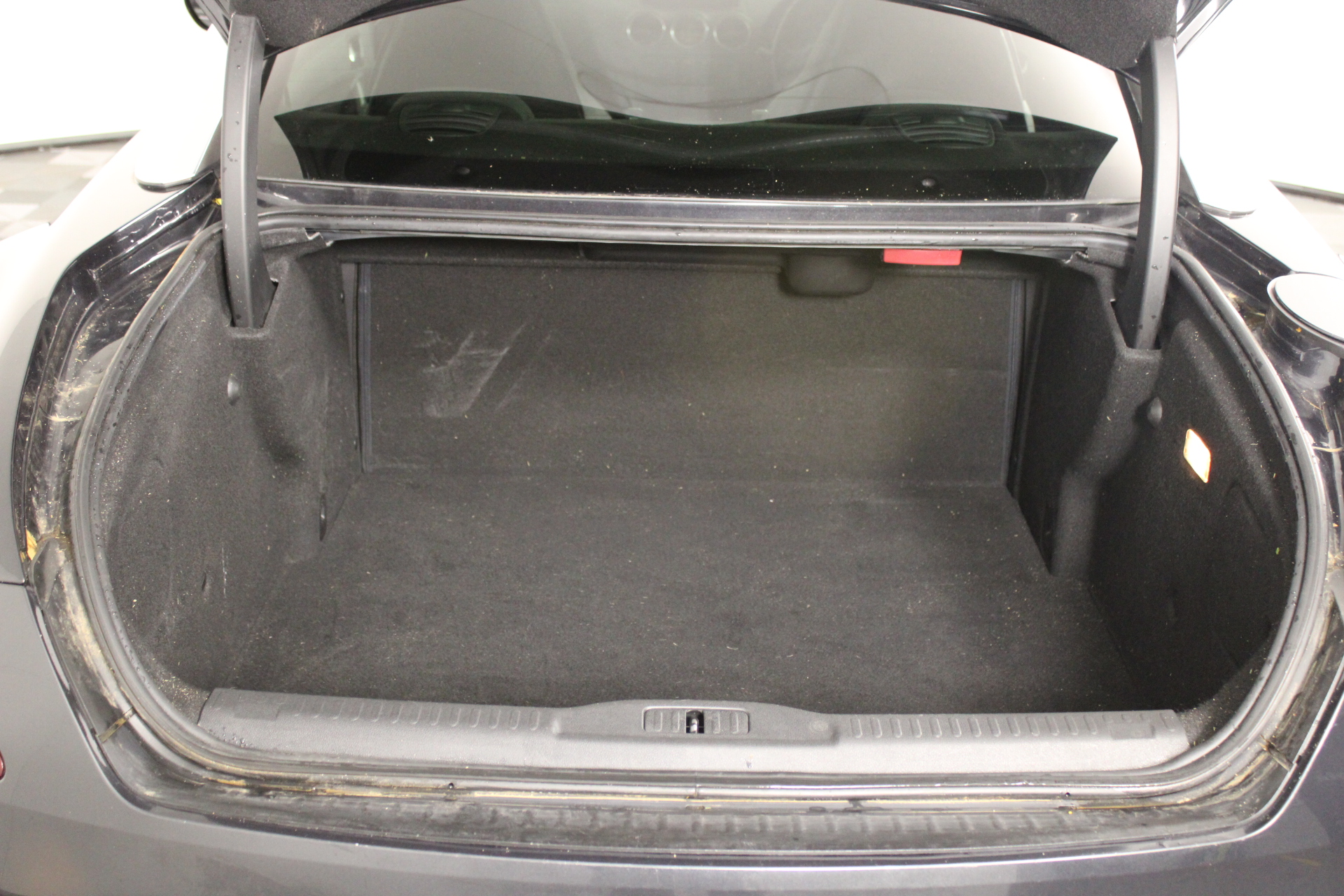 Wolf Blass Red Label Shiraz Grenache (6x 750mL), SEA.