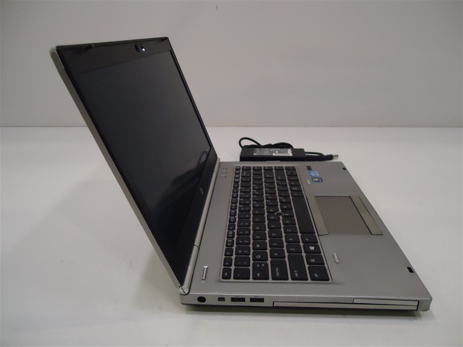 0.11 carat white 5 diamonds round