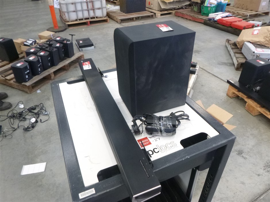 PUMA Women's ESS Small No1 Logo 5" High Waist Short, Size S, Green Moon (30