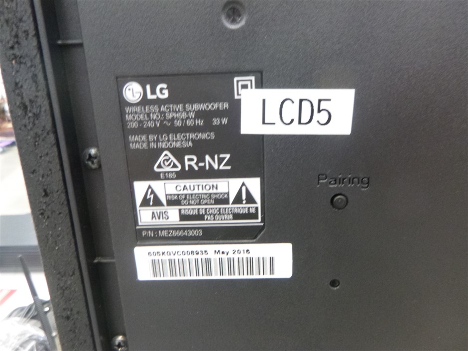 2 x 2XU Women's Sailing Short Sleeve Fibretech Tee, Size L, White/Purple.