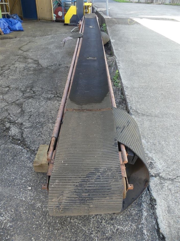 RAZOR A Kick Scooter for Kids, Lightweight, Foldable, Aluminum Frame, Model