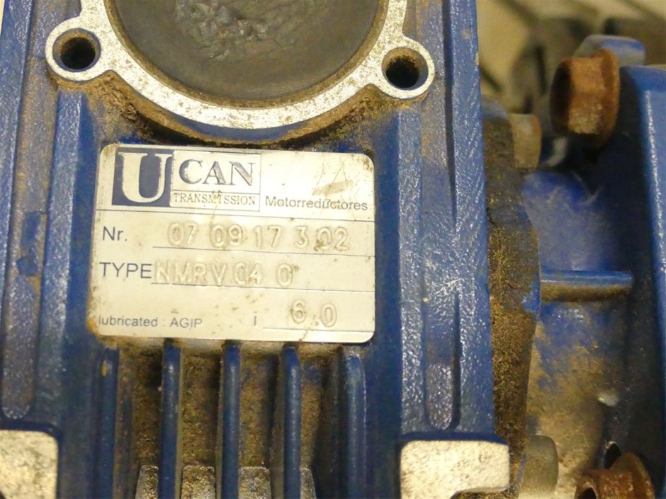 PHILIPS Pedestal Fan Series 2000, Powerful & Ultra-Quiet with SilentWings T