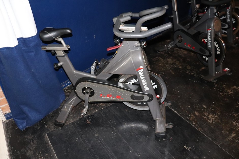 HolySmoke The Gordon Retro Portable Bluetooth Speaker - Black