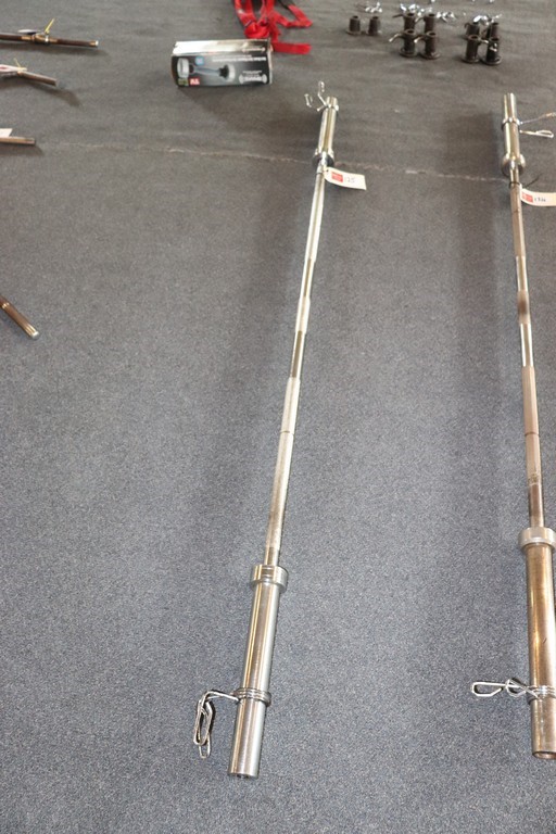 4.25 carat white diamond mellee