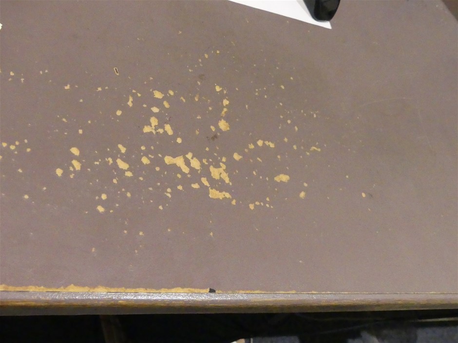 2 x Pack of 40pc WHITTAKER'S Assorted Mini Slabs, 600g. N.B: Damaged packag