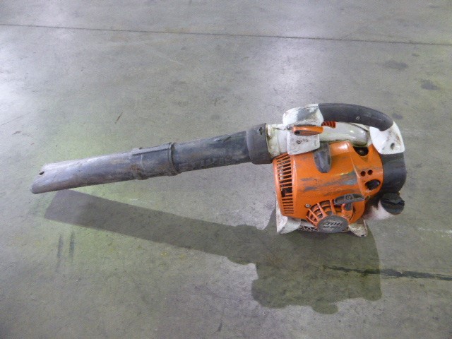 ROBOROCK QREVO Robotic Vacuum And Mop Cleaner, Model RR-QR02-03-WHT. NB: No