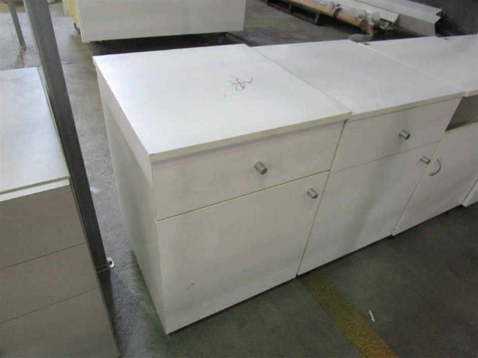 4 x Assorted Mouse. 1 x AORUS M2 Gaming Mouse. 1 x LOGITECH Mx Master 3S WI