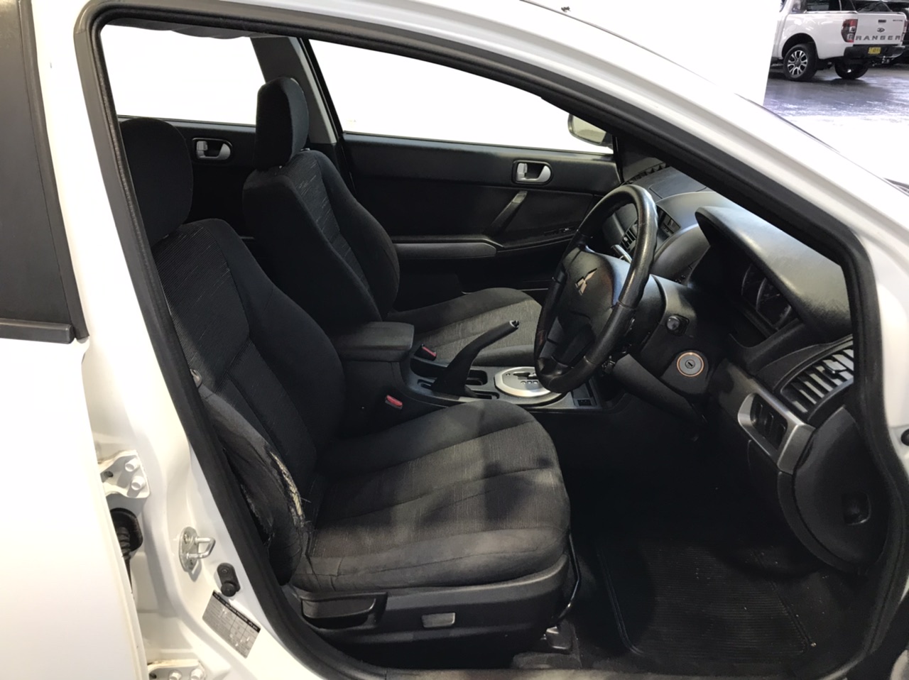 Lake Road Estate Series Sauvignon Blanc 2024 (12x 750mL) NZ